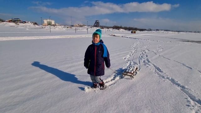 #АНАПА КАТАЕМСЯ НА САНКАХ НА МОРЕ В #ВИТЯЗЕВО 25.01.2022 смотреть онлайн