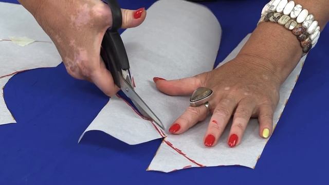 На модных практиках продолжается сезон рукавов! Строим рукав реглан Мастер-класс от Ирины Михайловн смотреть онлайн