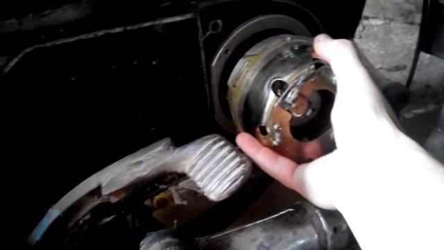 Установка генератора 12В от "Восхода" на Иж ПЛАНЕТА-3 смотреть онлайн