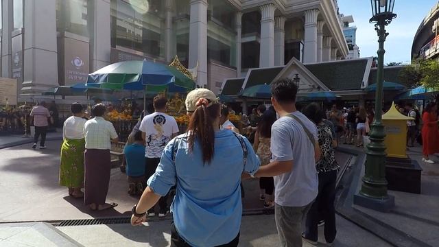 Erawan Shrine in Bangkok смотреть онлайн