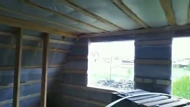 Закончили строительство мансардной крыши смотреть онлайн