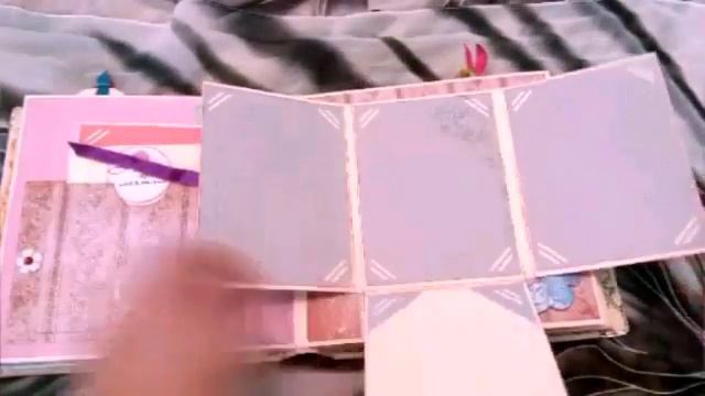 Что подарить на День Рождение?! Есть Идея! Обзор альбома в технике скрапбукинг "Яркое лето"... смотреть онлайн