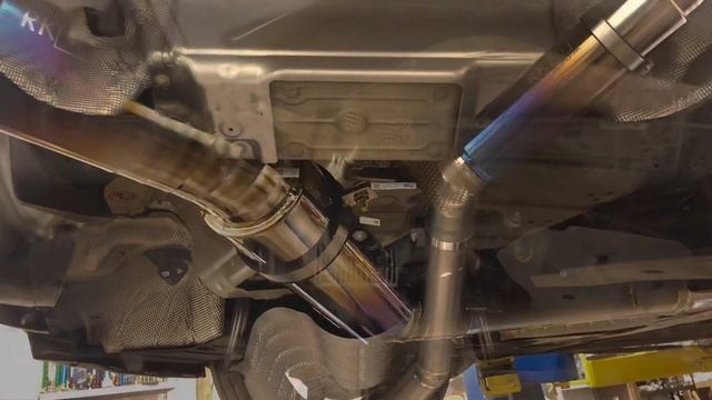 A90 Supra Signature Single exit Exhaust смотреть онлайн