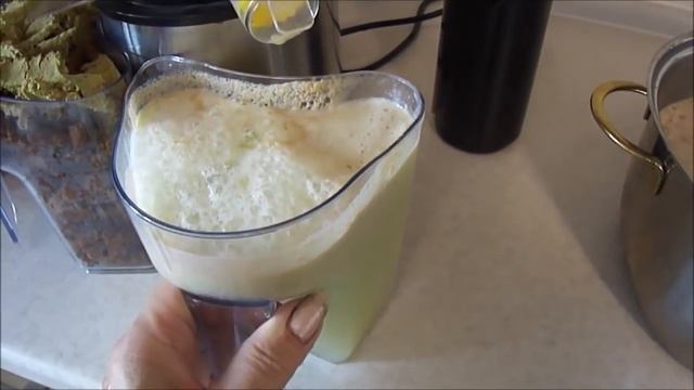 Натуральный фруктовый сок! Энергия в каждой капле. смотреть онлайн