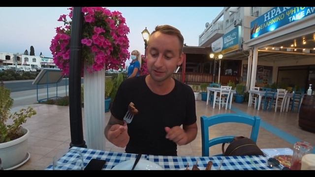 КИПР / Вкусно и НЕ дорого / ОБЖОР на НОЧЬ / Огромные ПОРЦИИ / Недорогая еда в Пафосе / Пафос смотреть онлайн