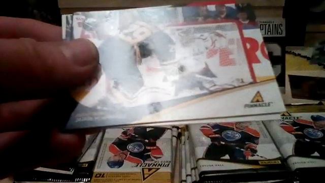 2011-12 PANINI PINNACLE HOCKEY RETAIL BOX №2 + 2 Bonus Pack смотреть онлайн