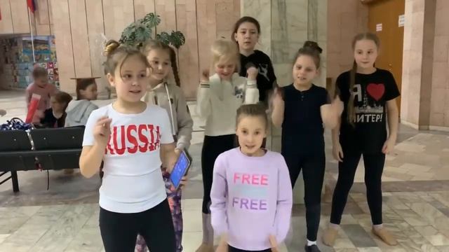 Школа-студия мажореток "BELIVE" поздравляет с Международным Днём защиты детей! смотреть онлайн