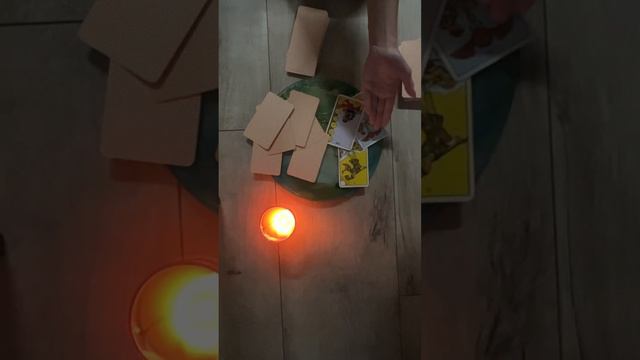 Как открыть свой денежный поток? Какая работа подходит именно вам #таро #тароонлайн #гадание смотреть онлайн