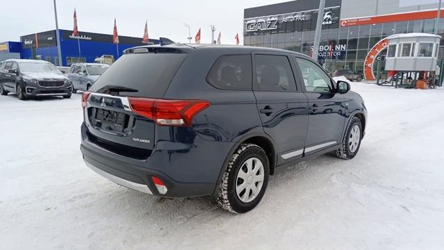 Mitsubishi Outlander 2018, Один владелец смотреть онлайн