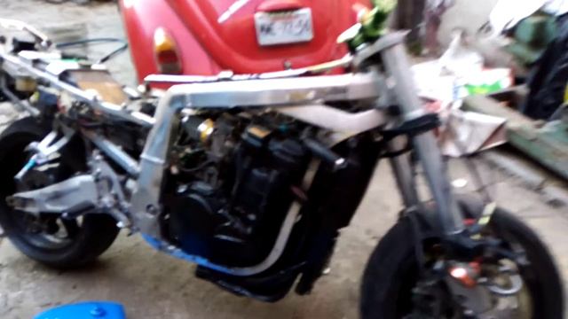 Suzuki Gsxr 1100 cc смотреть онлайн