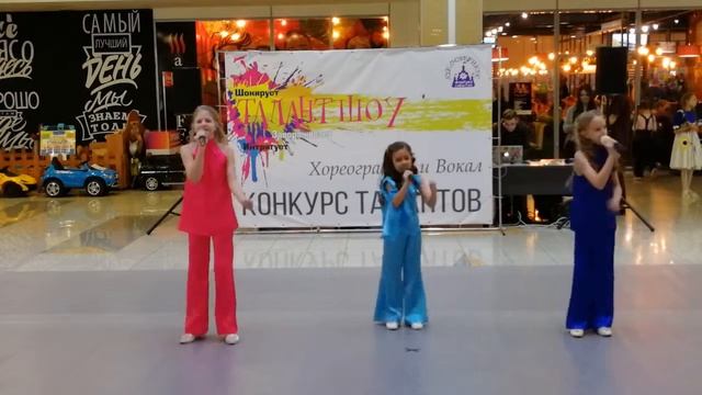 Зажигаем звезды. Ансамбль "Веселые нотки" (Муз. К. Костин, М. Либеров, сл. М. Либеров) смотреть онлайн