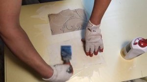 Как приклеить обои к пенопласту