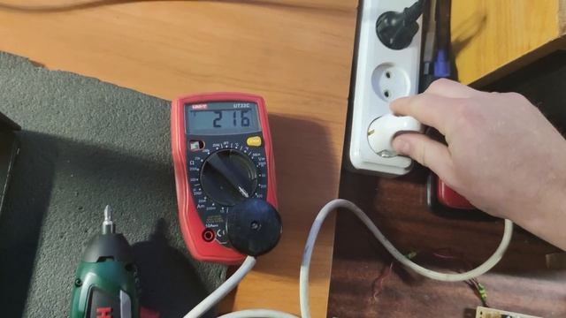 Изобритение в мастерскую смотреть онлайн