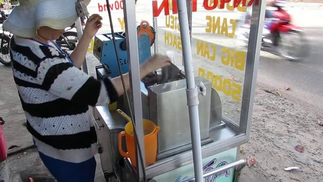 Сок из Сахарного тростника смотреть онлайн