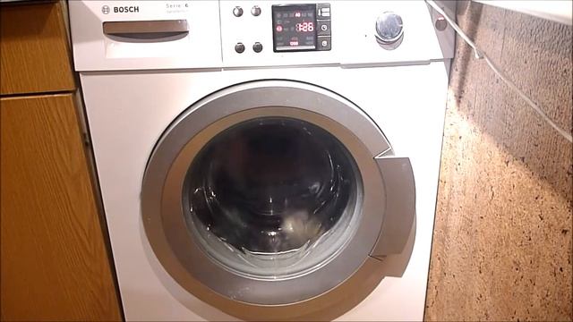 Bosch Serie 6- load of coloreds on easy care with prewash смотреть онлайн