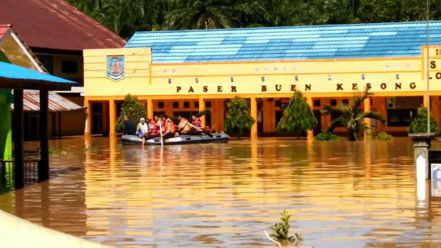 BANJIR GANG BUGIS LONG IKIS FEBRUARI 2019 смотреть онлайн
