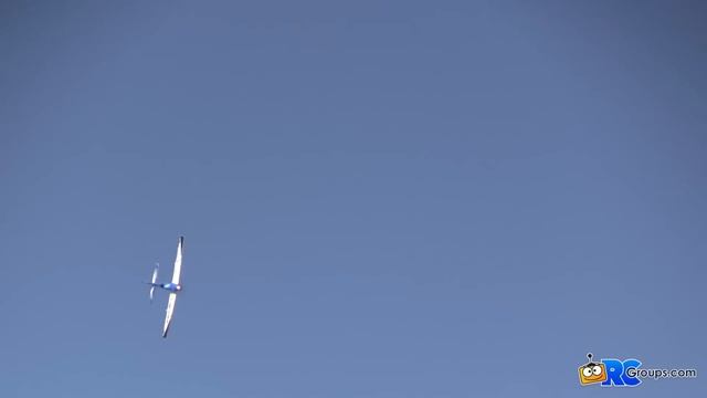 Durafly EFXtra 110MPH FPV Racer смотреть онлайн