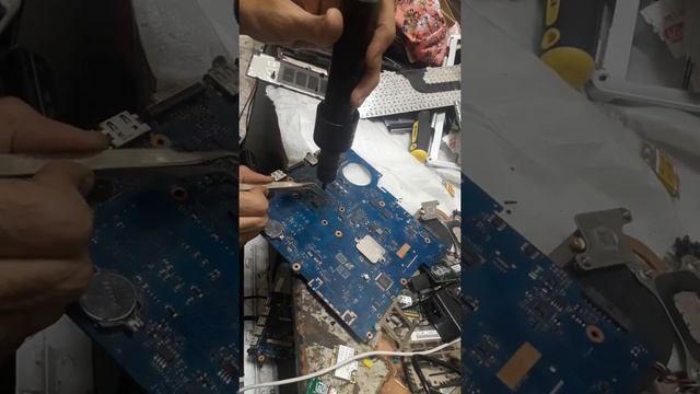 NP-RC510 Samsung Hang in Installation Part 2 смотреть онлайн