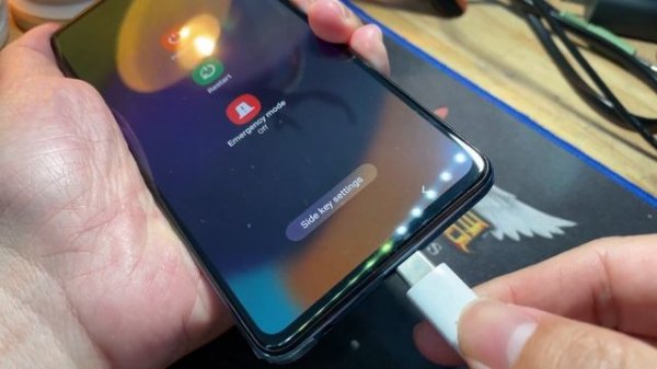 How to hard reset Samsung Galaxy A52