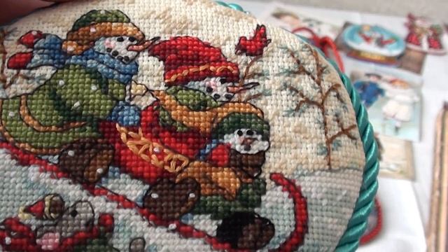 6. Мои вышитые работы. Эпизод 1 - Новогодняя прикладная вышивка смотреть онлайн