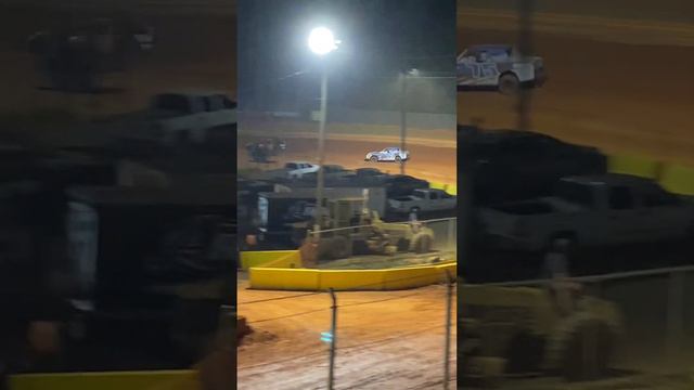 Toccoa raceway June 10 2023 stock Eric Dove main race part 4 ended up 4/9 cars, try again next week смотреть онлайн