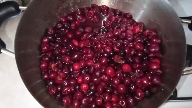 Тертый пирог с вишнёвым джемом смотреть онлайн