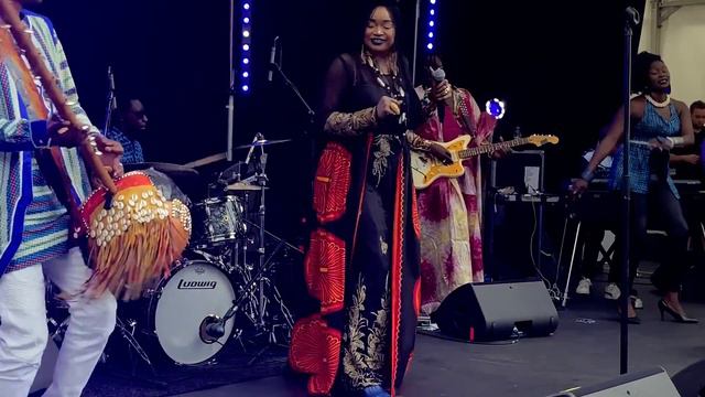Oumou Sangare, Live in London, July 13, 2019 full concert смотреть онлайн
