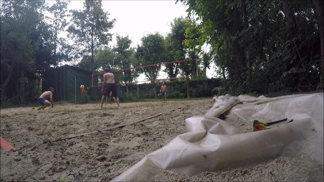 Ace Jumper Vertical Jump Test On Beach Volleyball Net смотреть онлайн