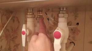 Двухконтурный газовый котел и бойлер послойного нагрева.