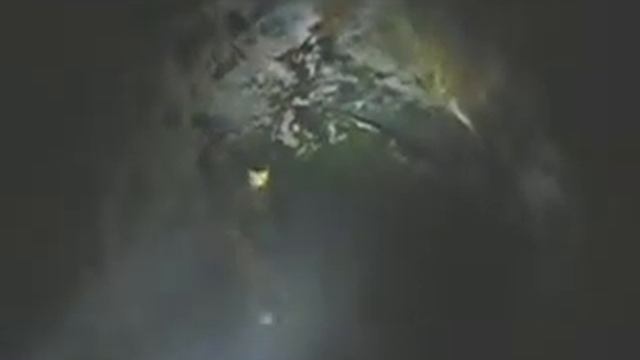 Поток воды из "скважины" смотреть онлайн