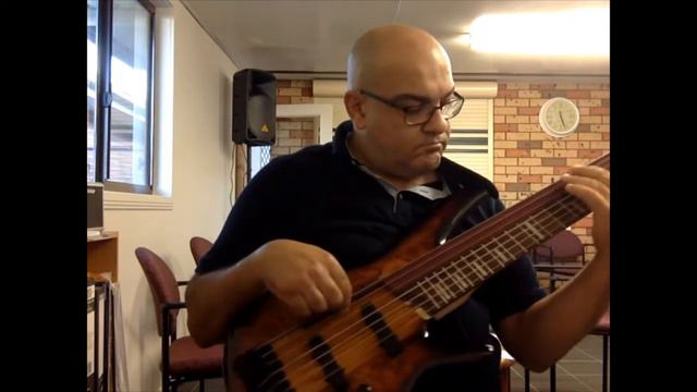 Fretless fun Ibanez Ashula 7 смотреть онлайн