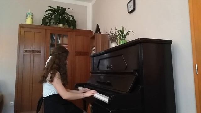 ZUŠ Krnov - Třídní koncert klavíristů ped. Strnadové смотреть онлайн