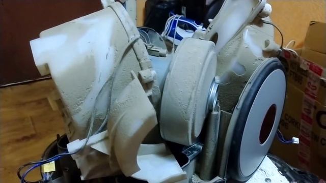 Полная разборка и ремонт Пылесоса Samsung TWIN 1800W. Часть 1. смотреть онлайн