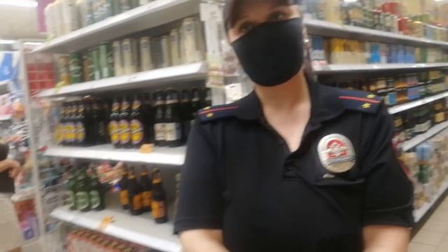 / ПОЛИЦИЯ штрафует за маски? / Как вести себя при встрече с ней.../ смотреть онлайн