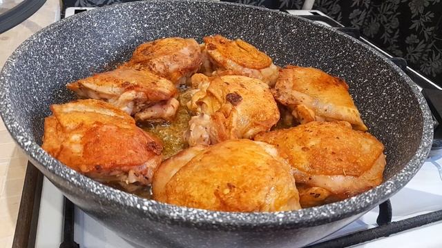 Самый вкусный рис с куриными бёдрами. смотреть онлайн