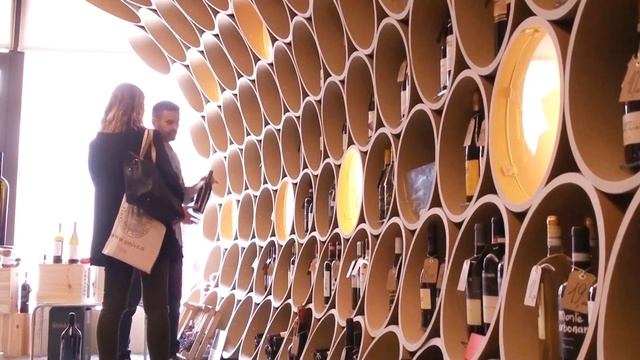 VIVAVINO. Kонцептуальная энотека в Вероне