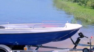 Лодка Пингвин первый спуск на воду