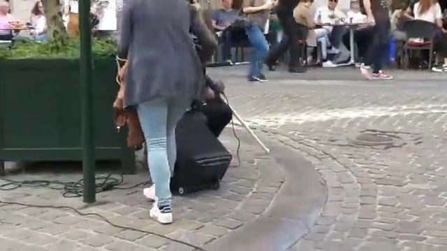 Живой Брюссель. смотреть онлайн