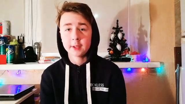 КАК МЕНЯ ПЛОХО ПОДСТРИГЛИ!!! смотреть онлайн