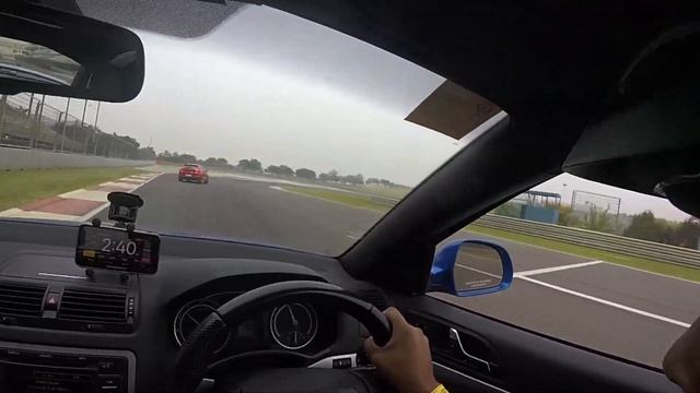 When you run into Chandigarh Stunt Drivers on Track... Skoda Slide! смотреть онлайн