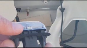 Toyota Corolla 2015 license plate bulb replacement/Замена подсветки номера