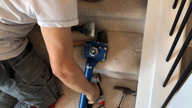 How to install carpet on stairs step by step #1 Home renovation learn from the best смотреть онлайн