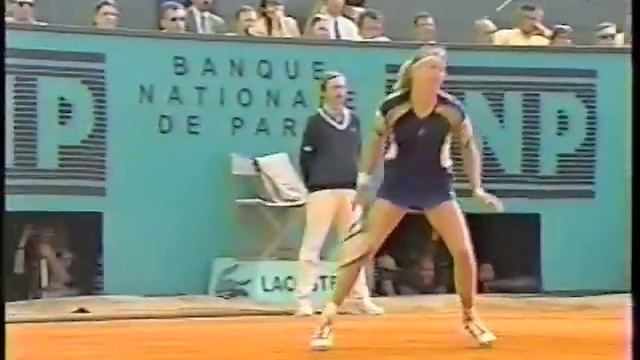 Steffi Graf Forehand DTL (Running) смотреть онлайн
