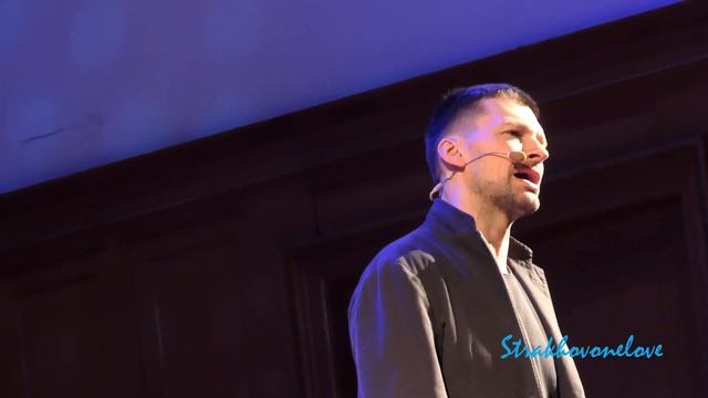 "Не покидай меня, когда..." Даниил читает стих Бориса Рыжего 08.01.23 г. (6083) смотреть онлайн