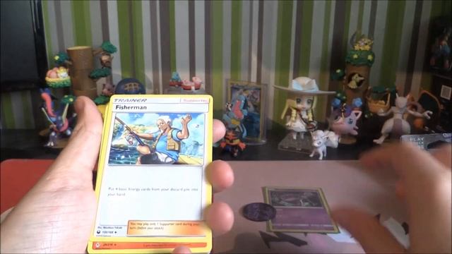 Pokemon TCG: Sun & Moon: Unbroken Bonds: Opening A Mewtwo Theme Deck смотреть онлайн