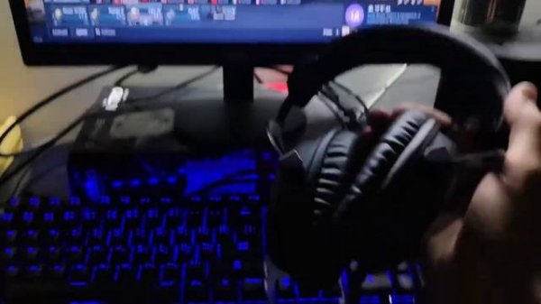 Распаковка и обзор игровых наушников от HyperX | Cloud Core 7.1