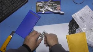 Плоскогубцы для демонтажа(Монтажа) штифта выкидных ключей ,чипы и штифты.