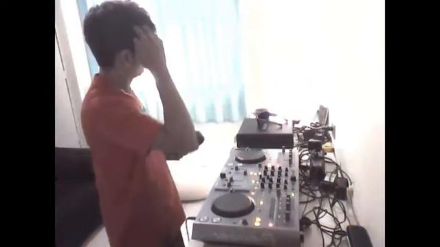 DJ PABLO FERNANDES смотреть онлайн