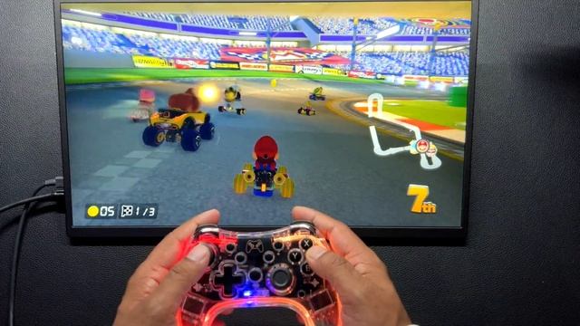 Best Portable Gaming Monitor | 18 Inch HDMI | UPERFECT смотреть онлайн