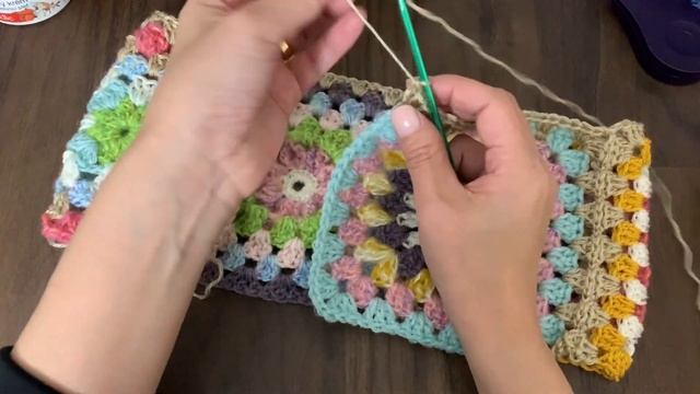 Super Easy Joining!!! Crochet Granny Square Cowl Without Cutting : 2024 Stash Buster Project No.2 смотреть онлайн